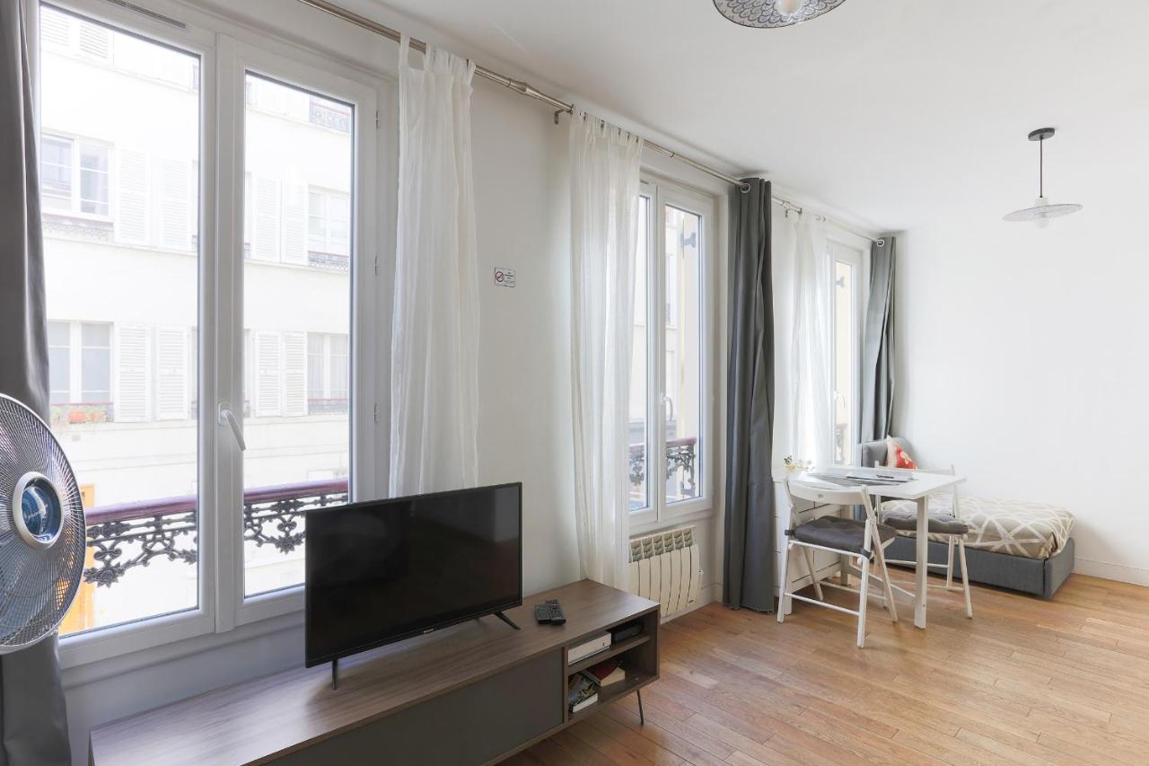 Eiffel Tower Royal Apartment Paris Eksteriør bilde